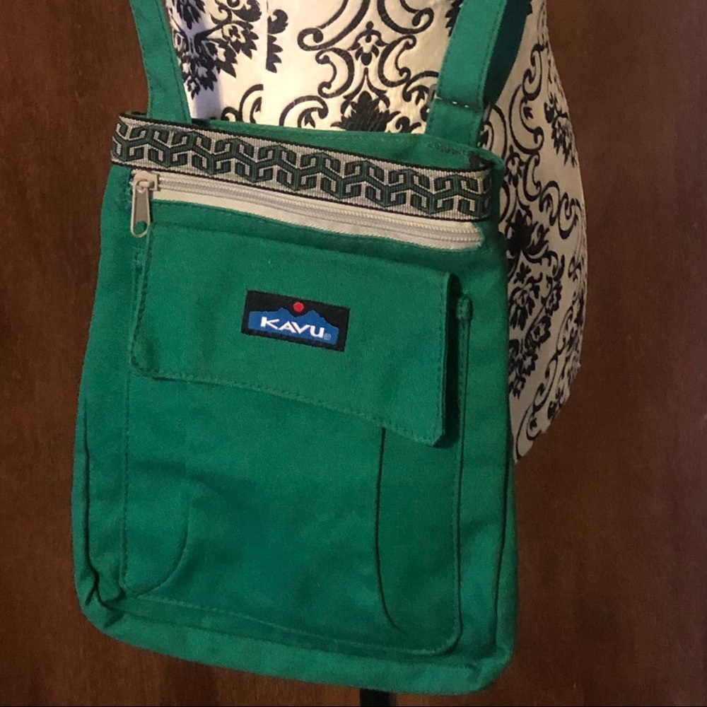 KAVU crossbody bag